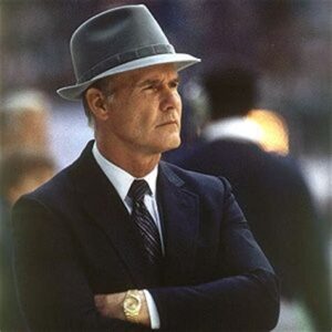 Tom Landry hired by the Cowboys December 21, 1959